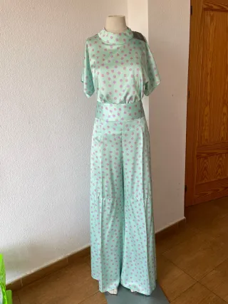 Traje Matilde Cano Talla 46 Nuevo