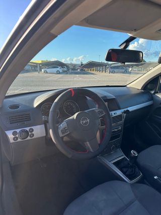 Opel Astra 2004