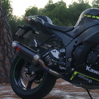 Kawasaki ZX10R Winter Test