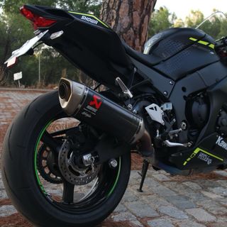 Kawasaki ZX10R Winter Test