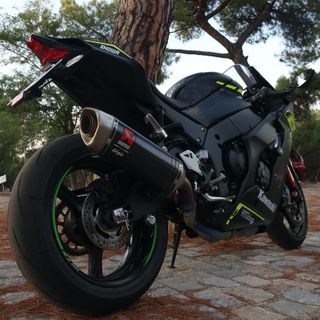 Kawasaki ZX10R Winter Test