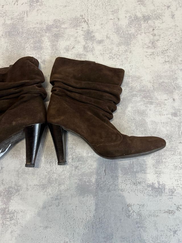 Botas de tacón marrones