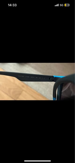 Gafas de sol Polaroid polarizadas negras