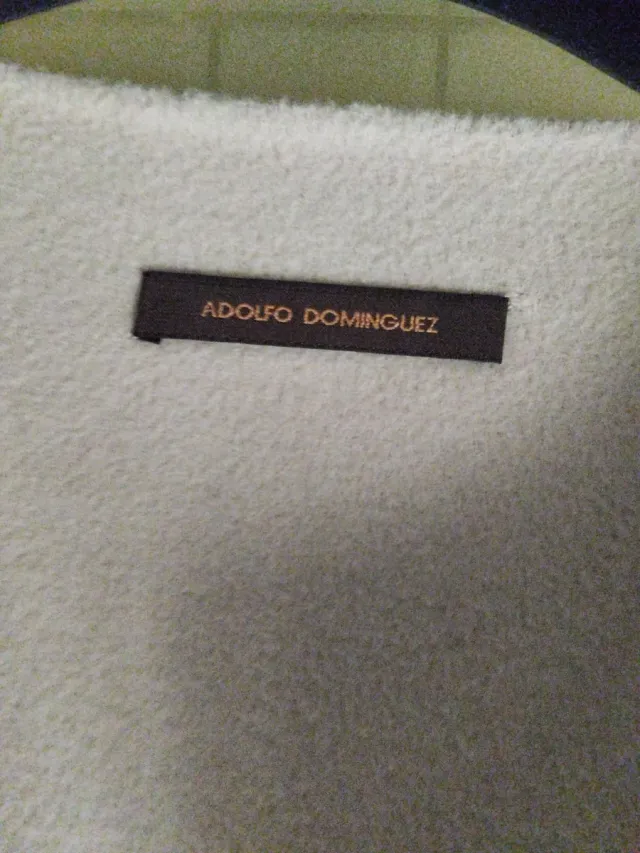 Chaqueta Adolfo Domínguez Beige