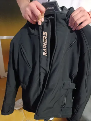Chaqueta de moto Raiders negra 2 veces usada