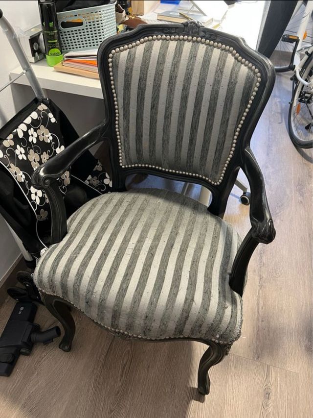 Sillón barroco Luis XV madera y tela