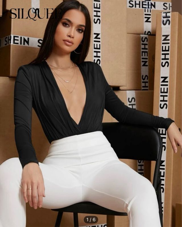 Body Shein escote V manga larga negro