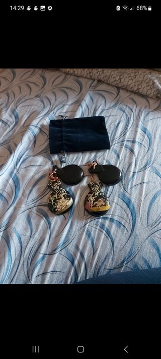 Nacchere in legno decorate a mano