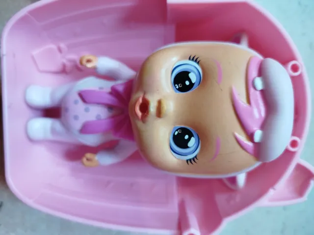 Muñeca Bebé Llorón con Accesorios