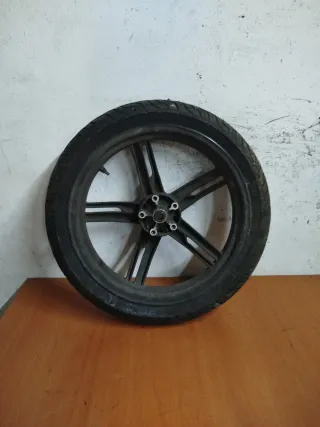 Llanta  Kymco Agility