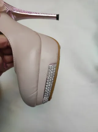 Zapatos de salón tacón alto flor