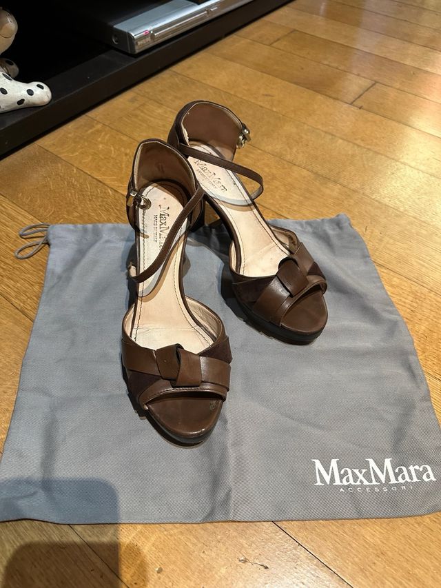 Sandali Max Mara marroni con tacco