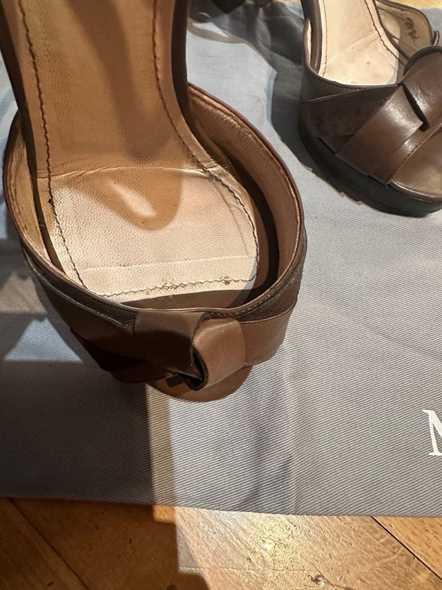 Sandali Max Mara marroni con tacco