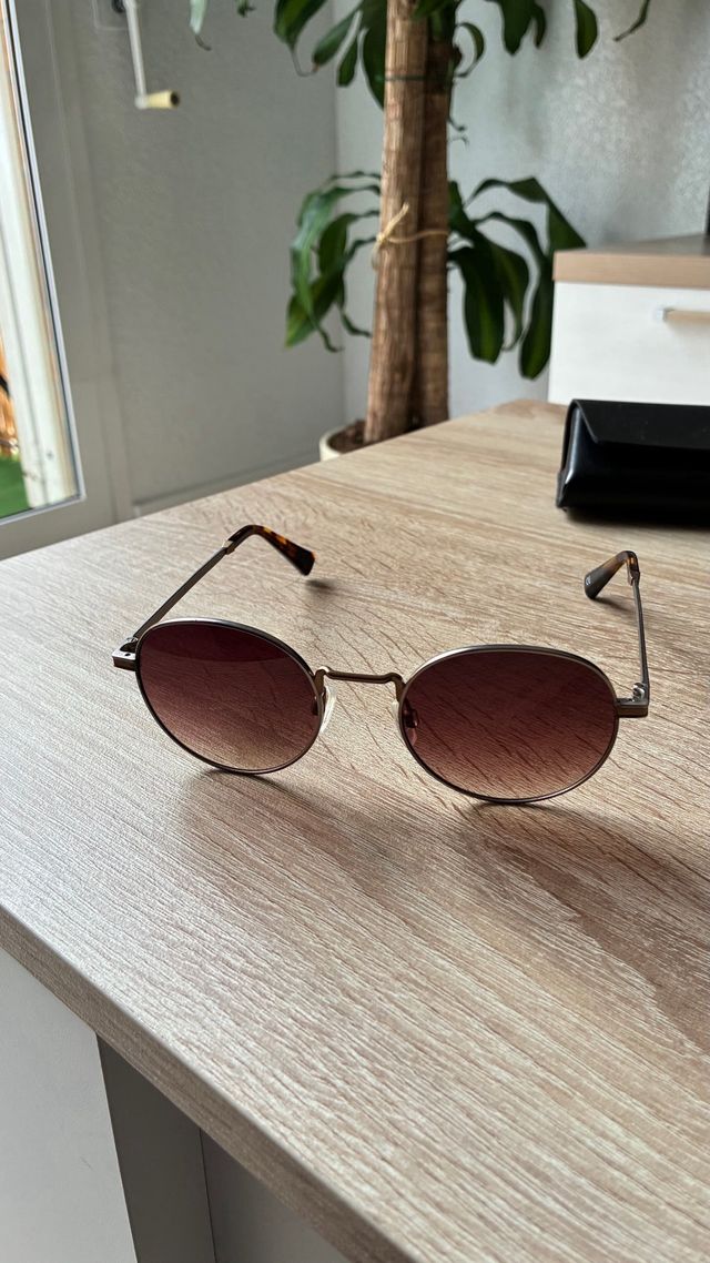 Gafas de sol Hawkers ovaladas