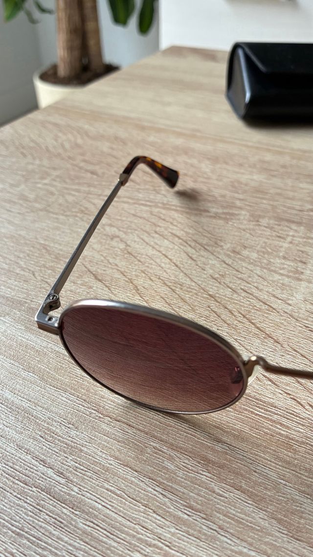 Gafas de sol Hawkers ovaladas