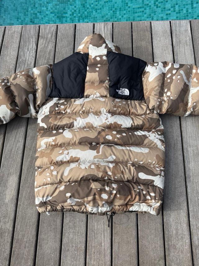 The north face 1996 retro NUPTSE | Camuflaje - XS