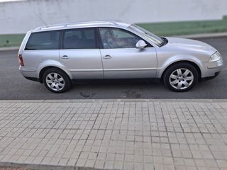 Volkswagen Variant 2004