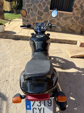 SUZUKI GS500 33mil Km !!