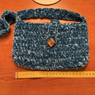 Borsetta a spalla in velluto blu