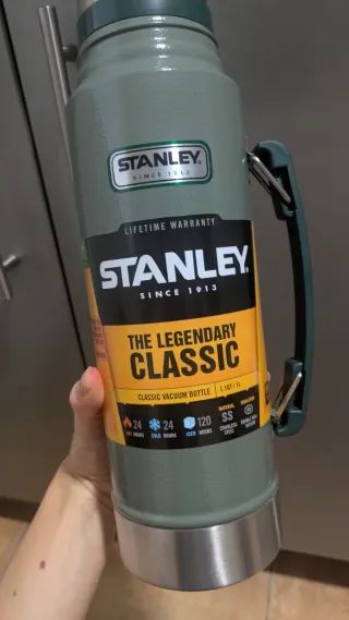 Termo Stanley Classic 1.1QT/1L Verde