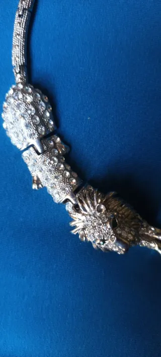 Collana girocollo alta bigiotteria leoni.