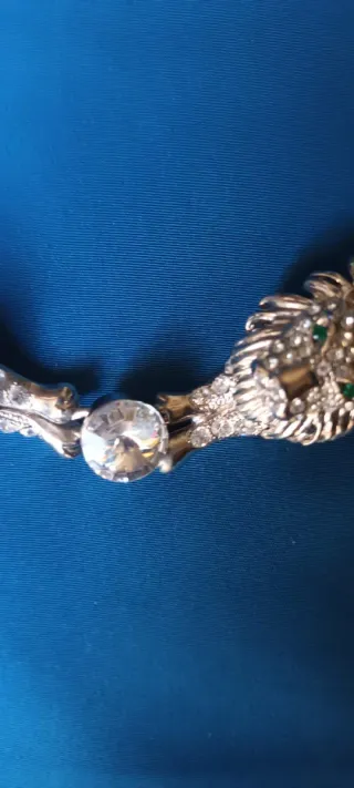 Collana girocollo alta bigiotteria leoni.