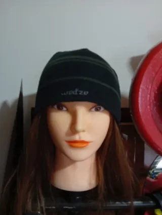 Cappellino wedze nero e verde