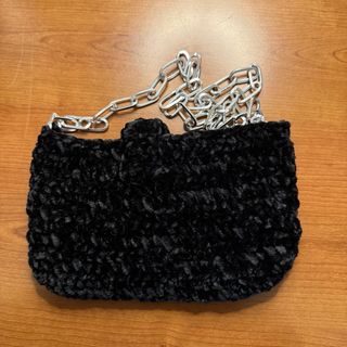 Borsetta velluto nero con catena argento