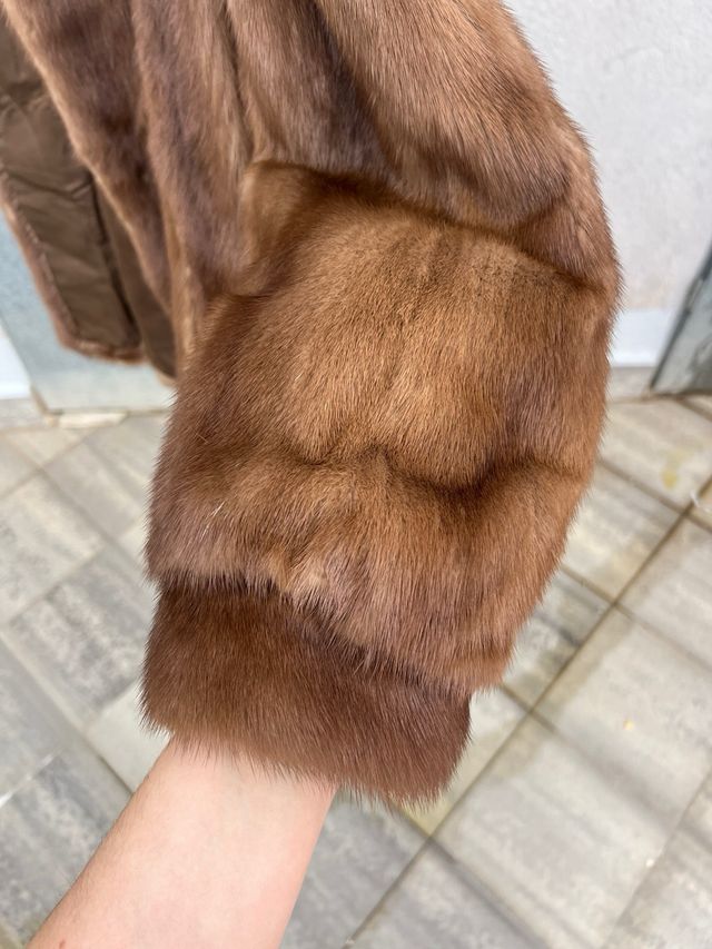 Abrigo de pelo marrón