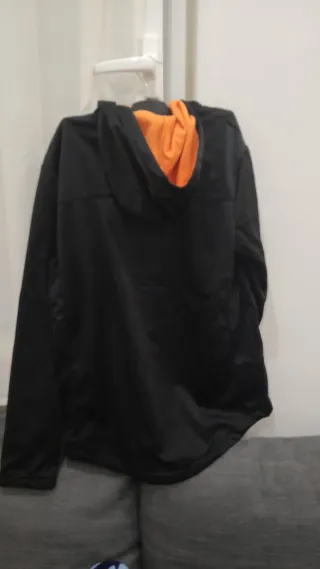 Abrigo CRIVIT Negro y Naranja