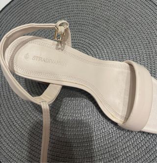 Sandalias Stradivarius Beige Talla 37