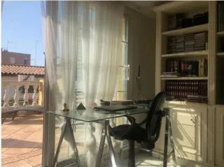 Casa con terraza en alquiler