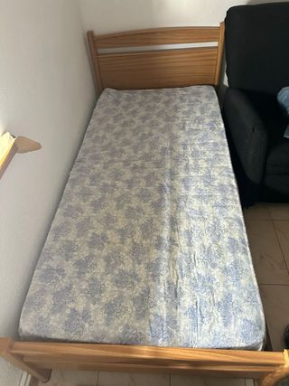 Cama individual con colchón