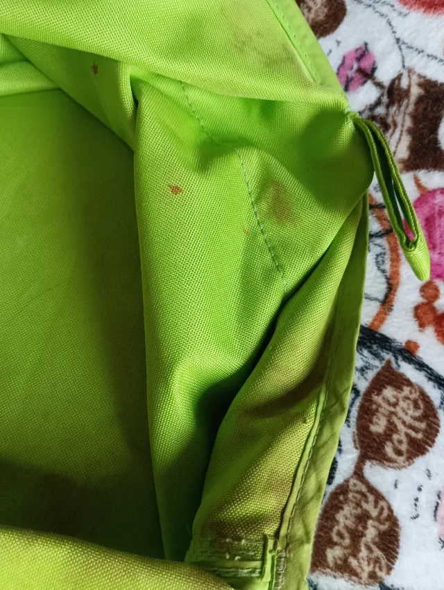 Sedia tavolo bimbi con macchie