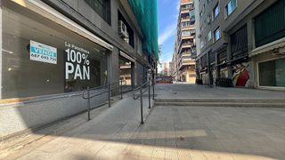 Local comercial en venta en Vallehermoso en Madrid