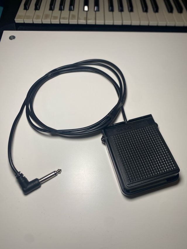 Piano Yamaha PSR-E223