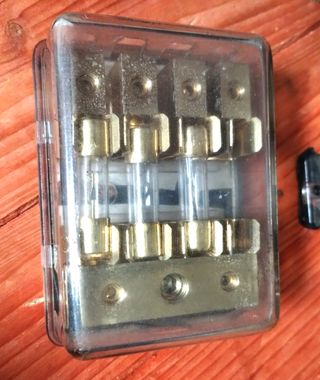 Portafusibili Audison 4 vie con fusibili