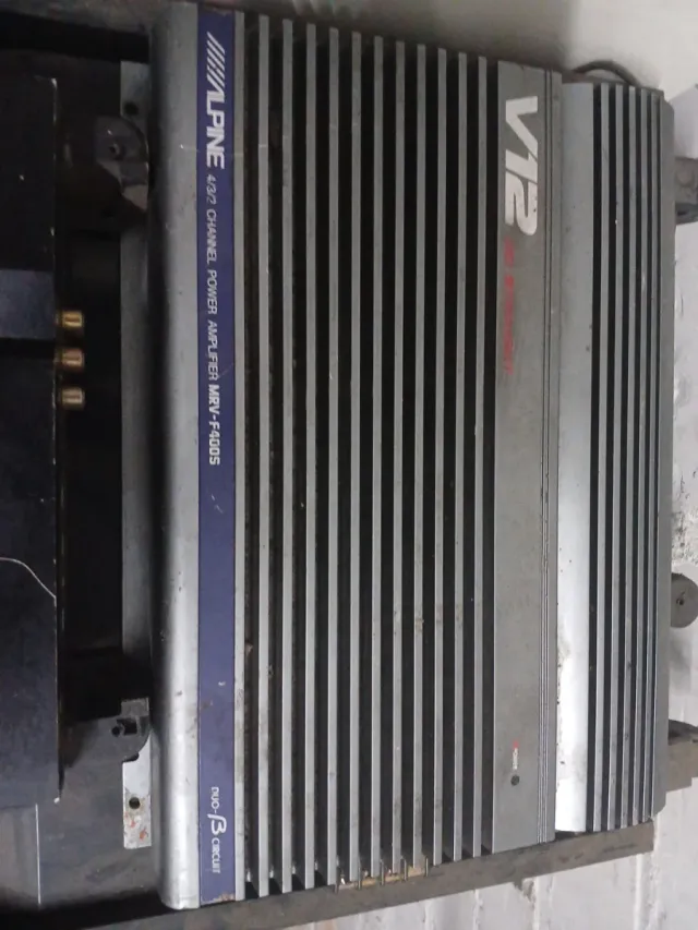 Amplificador Alpine V12 MRV-F405 4/3 Canales