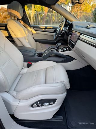 Porsche Cayenne Coupe 3.0 V6