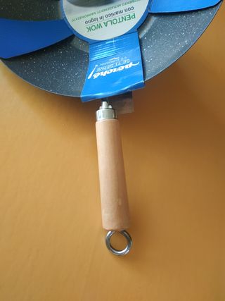 Padella wok 30 cm con cartellino