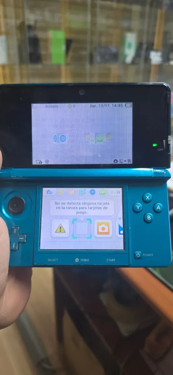 Consola Nintendo 3ds verde. Leer bien.