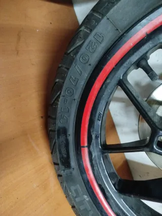 Llanta  Aprilia Motard
