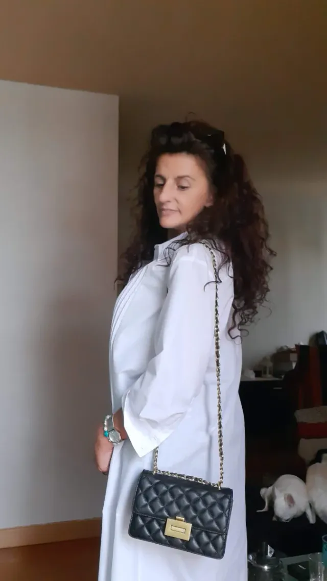 Vestido camisero blanco amplio