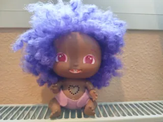Muñeca Bellies Morada