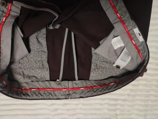 Pantalón Chino PANTER Talla 50 marrón berenjena