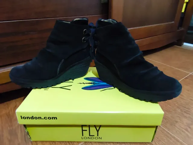Botines Fly London Negros