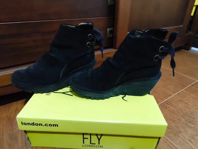 Botines Fly London Negros