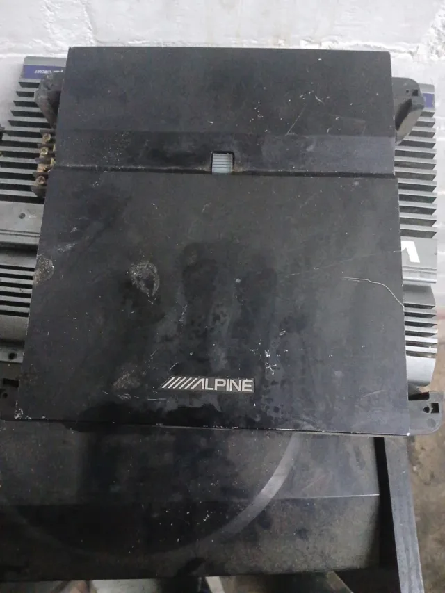 Alpine PMX-F640 Amplificador de Potencia