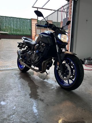 Yamaha MT-07