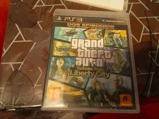 PlayStation 3 + 8 Juegos + Mando